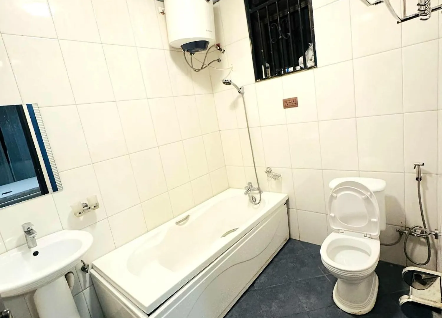 Buziga Luxury Apartment 坎帕拉 0*,  乌干达