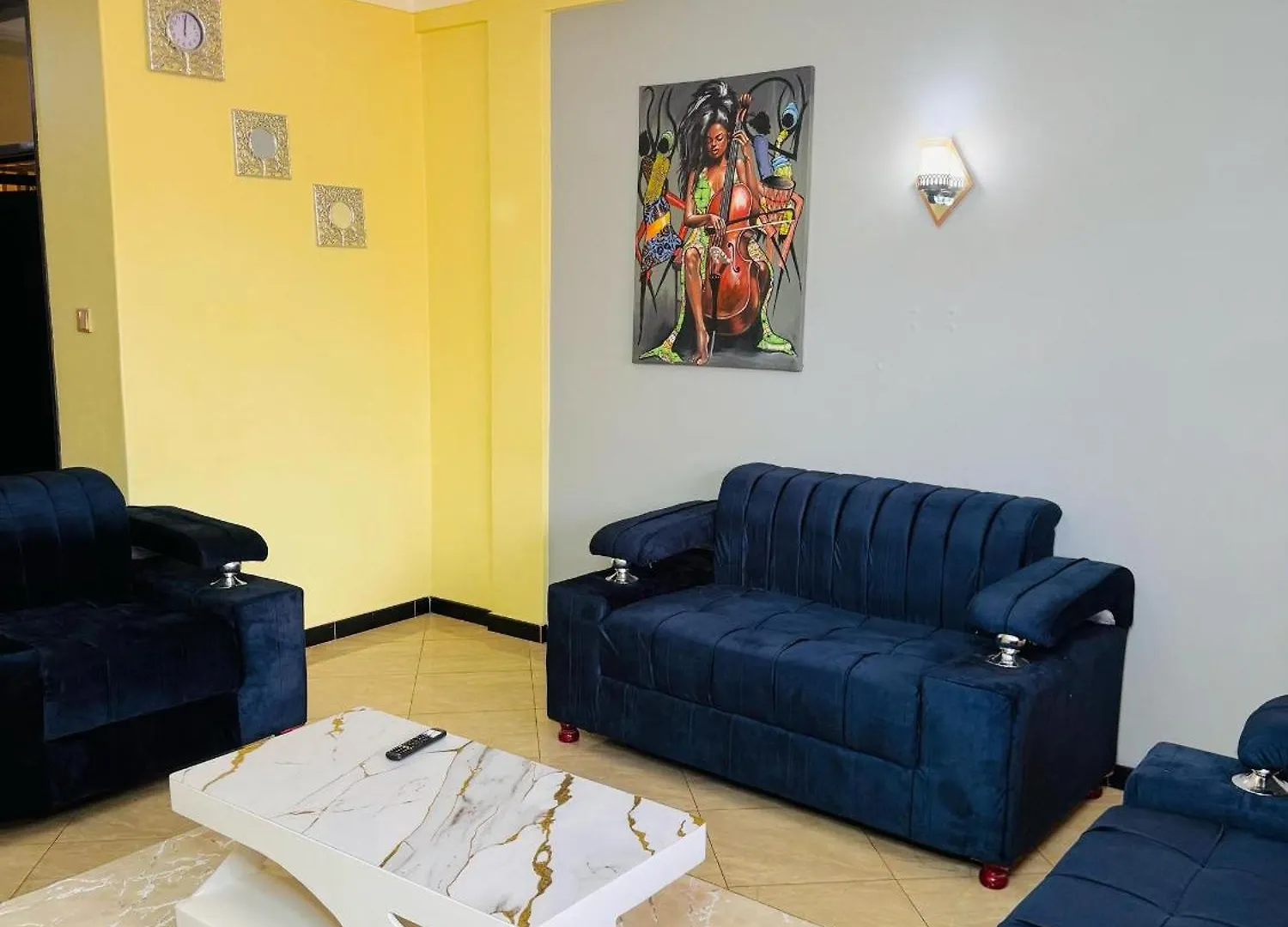 Buziga Luxury Apartment 坎帕拉